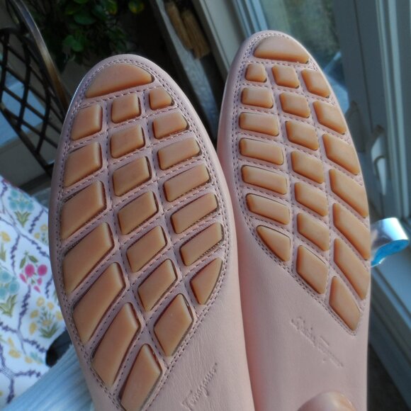 New Salvatore Ferrangamo Pink Calf Leather Gamcini Driver Loafer Size 9AA - Picture 14 of 16